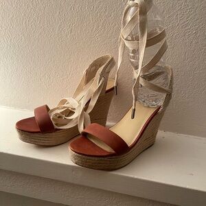 Elegant Tan Wedge Sandals
